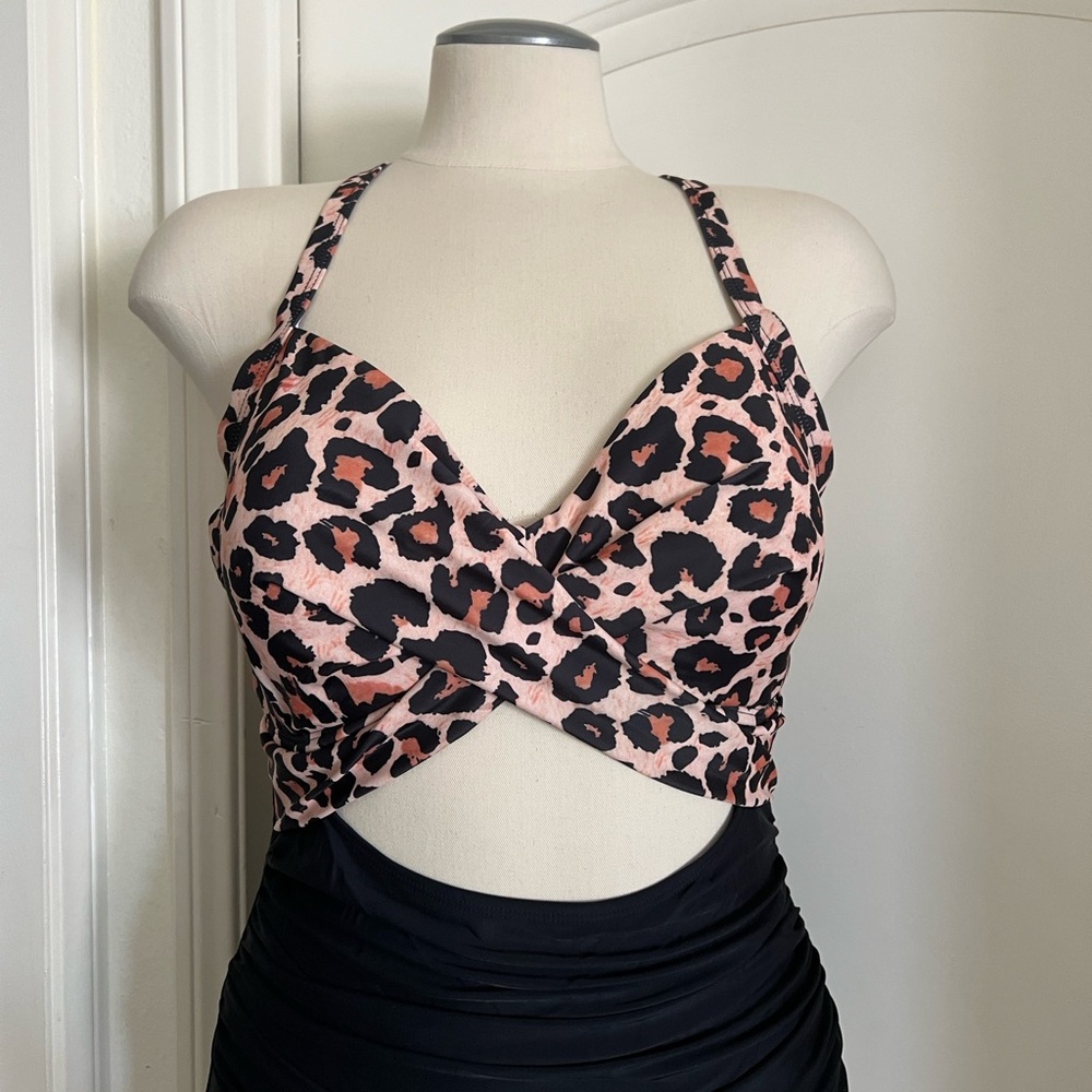 One Piece High Waisted Swimsuit / Tummy Control / Tie Back - Picture 5 of 10
